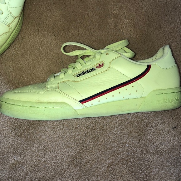 Highlight color shoes Clearance